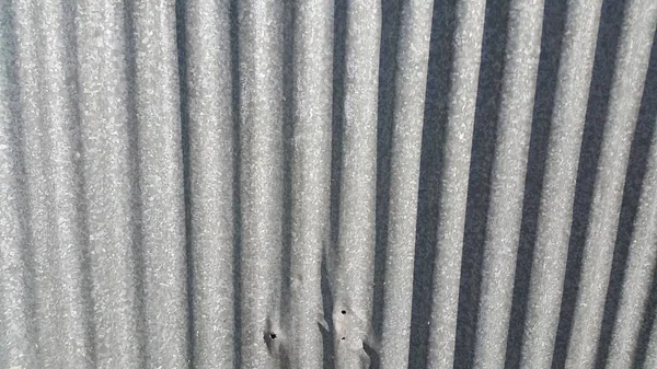 Prata corrugado metal folha textura fundo — Fotografia de Stock