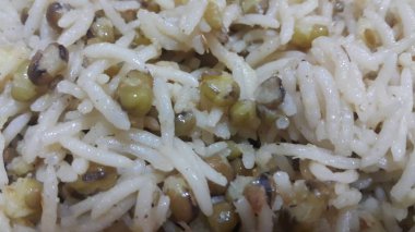 Basmati Pirinç Pulao ya da Chana ile sebzeli, ya da sebze pirinç çanak