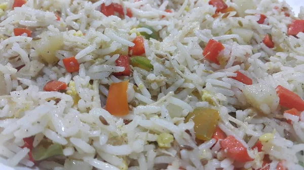 Riz basmati Pulao ou pulav aux petits pois, ou riz aux légumes — Photo