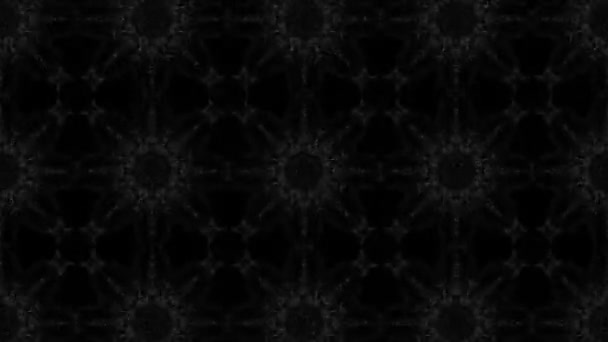 Kaleidoskop auf schwarzem Hintergrund mit wechselnden Formen rauchige Animation — Stockvideo