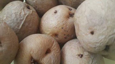  pazarda taze organik patates görünümünü yakın: patates arka plan doku