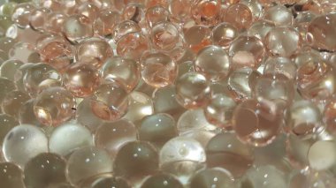 Parlak ışıltılı Orbeez seçici odak ile çekim görünümü