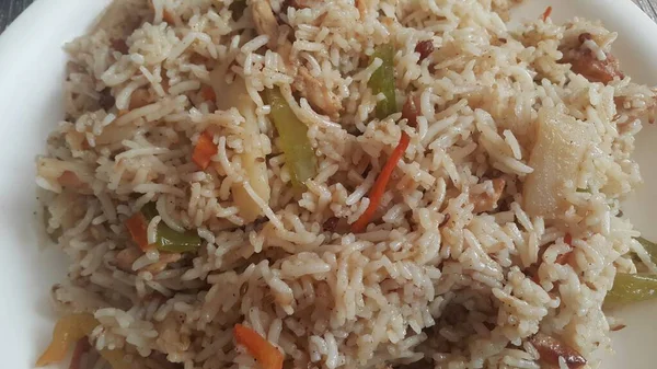 Arroz Basmati Pulao o pulav con chana, o arroz vegetal usando chana —  Fotos de Stock