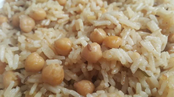 Arroz Basmati Pulao ou pulav com chana, ou arroz vegetal usando chana — Fotografia de Stock