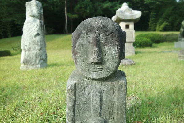 Korean Vintage Stone Statue Glass Field Public Park — Stock Photo, Image