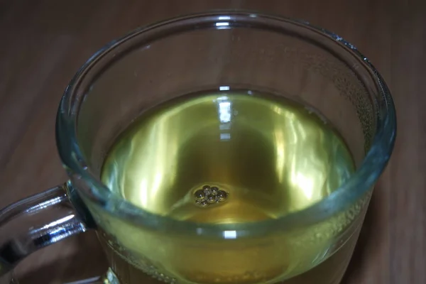 Glasschale Mit Duftendem Grünem Tee Oder Qehwa Oder Qahwa Auf — Stockfoto