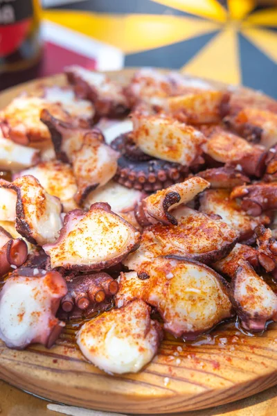 İspanya 'dan nefis ve otantik bir tapa taze deniz ürünleri Mutfak Geleneği