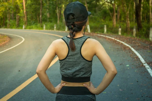 Jóvenes Mujeres Fitness Preparándose Para Correr Calle — Foto de Stock