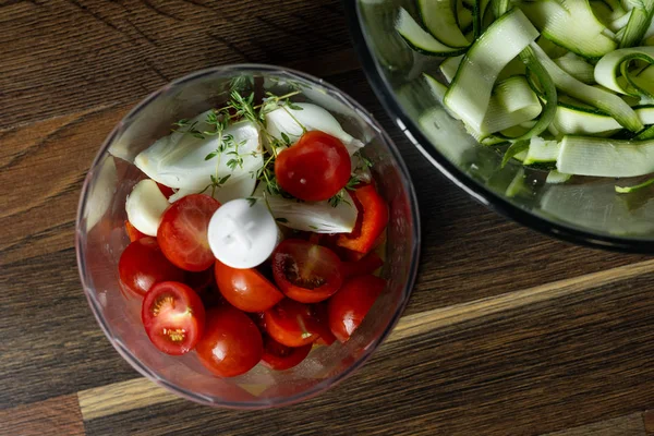 Proses Pencampuran Dan Memasak Tomat Saus Tradisional Dalam Blender — Stok Foto