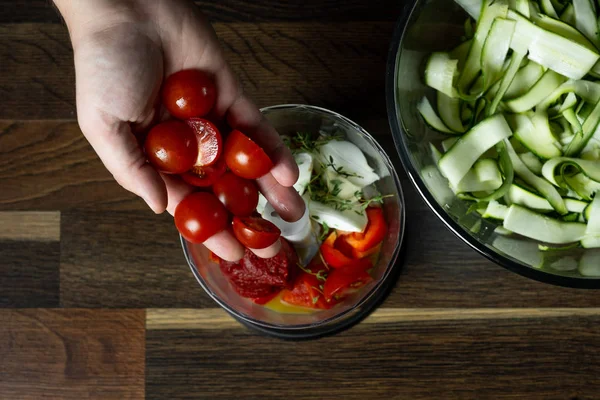 Karıştırma ve Blender geleneksel salça yemek Şef