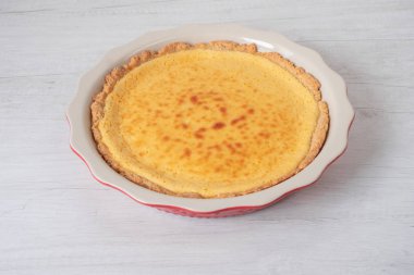 Pan pişirme pişmiş tatlı cheesecake hizmet