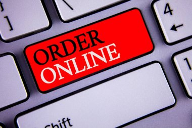 Sipariş Online gösterilen Not yazma. Internet üzerinde bir şey satın alma iş fotoğraf vitrine Kablosuz E-ticaret alışveriş