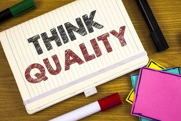 El yazısı textss yazma kalitesi düşünüyorum. Düşünme yenilikçi değerli çözümler başarılı fikirler anlam kavramı