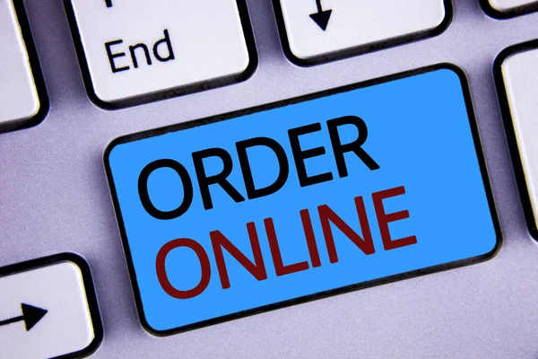 Sipariş Online gösterilen metin işareti. Kavramsal fotoğraf satın alma bir şey Internet üzerinde E-ticaret kablosuz alışveriş