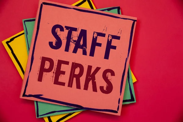 Palabras Escribiendo Textos Staff Perks Concepto Negocio Para Los Trabajadores —  Fotos de Stock