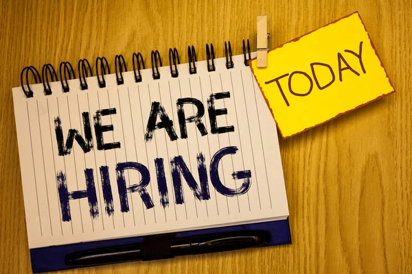 Metinler çoğu işe yazma kelimeler. İş kavramı yetenek avcılık iş pozisyon istedim işgücü insan kaynakları işe alım için