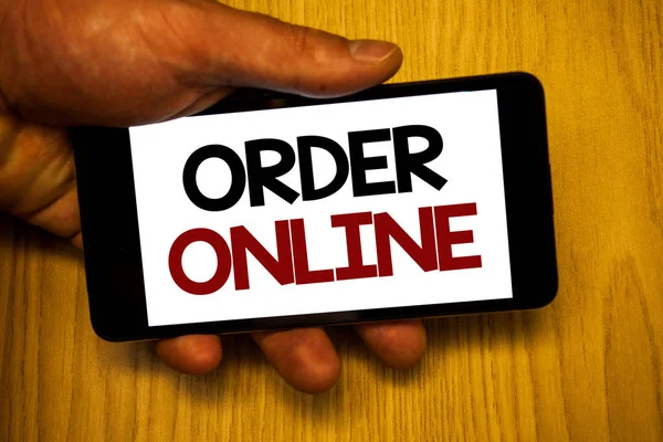 Sipariş Online yazma el yazısı textss. Internet üzerinde bir şey satın alma anlamına gelir kavramı Kablosuz E-ticaret alışveriş