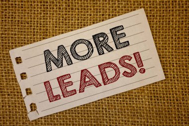 Daha açar motivasyonel ara gösterilen metin işareti. Siyah kırmızı harflerle kelimeler hasır arka plan kavramsal fotoğraf vermek ek potansiyel müşteri customersnotebook sayfa fikirler mesaj