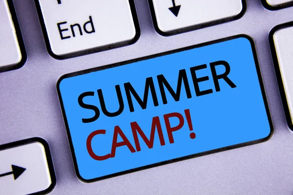 Text Tecken Visar Summer Camp Motiverande Samtal Konceptuella Foto Plats — Stockfoto