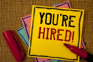 El yazısı metinler çoğu işe motivasyonel diyorsunuz. Seçili alt kavramı anlam yeni çalışan işe