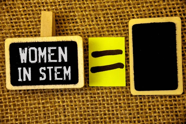Tekst Teken Weergegeven Vrouwen Stam Conceptuele Foto Science Technology Engineering — Stockfoto