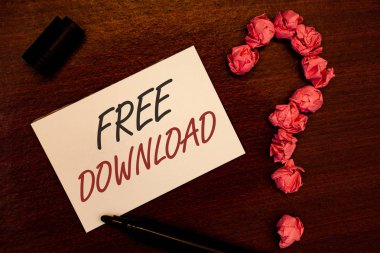 Ücretsiz Download gösterilen metin işareti. Kavramsal fotoğraf dosyaları indirme olmadan herhangi bir masraf Online teknoloji metin beyaz kağıt Not Siyah marker açık kap pembe ufalanmış kağıt soru