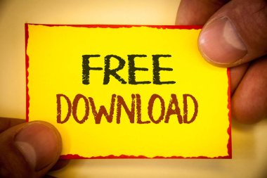Ücretsiz Download gösterilen Not yazma. Köşe iletisi tutan dosya indirme olmadan herhangi bir ücretleri Online teknoloji metin kelime sarı kağıt kırmızı kenarlıkla parmak vitrine iş fotoğraf