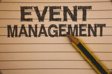 Etkinlik Yönetimi gösterilen Not yazma. Özel Fırsat zamanlama organizasyon düzenleme faaliyetleri fikirler kavramları üzerinde siyah harflerle dinlenme eski bej defter kağıt kalem vitrine iş fotoğraf