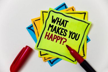 Ne yapar sen mutlu soru gösterilen Not yazma. Mutluluk vitrine iş fotoğraf sevgi ve pozitif hayat işaretleri mesaj iletişim duygularını düşüncelerini bildirmek kalem marker fikirler geliyor