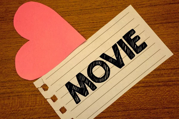 Word metin yazma film. Sinema ya da televizyon film sinema Video için iş kavramı göstermek üstünde perde iş katip çalışması malzeme yazarak Paperpiece sayfa kalp tablo arka planı