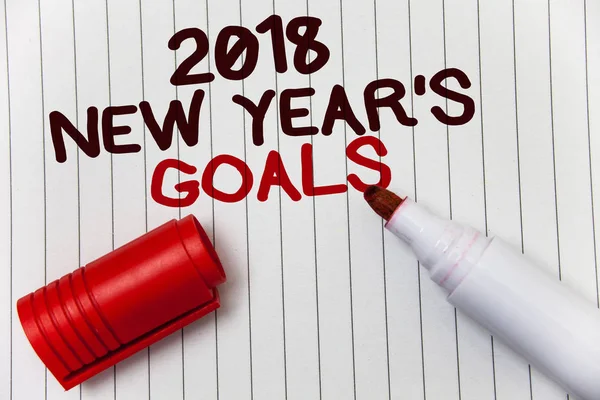 Kavramsal 2018 Yeni Yıl Gol Gösterilen Yazma Fotoğraf Vitrine Çözünürlüğü — Stok fotoğraf