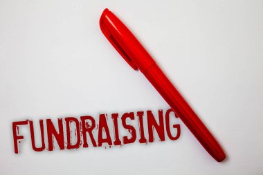 Bağış toplama gösterilen metin işareti. Kavramsal fotoğraf sadaka neden veya kurumsal fikirler mesajlar splatters marker işaretleri dağınık grunge beyaz arka plan için finansal destek arayışı