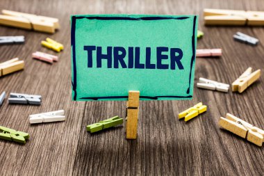 Gerilim gösterilen metin işareti. Kavramsal fotoğraf soğutma korkunç anlarda hayat film ve film kategori Random klip sanat kurulu yaratıcı güzel ataç ahşap gri gölge çalışması