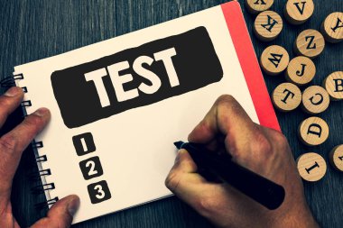 Test iş gösterilen Not yazma akademik sistemik yordamı vitrine fotoğraf güvenilirlik dayanıklılık yeterlilik yaratıcı fikir kağıt nesne ilham güzel düşünceler Not defteri bulmaca değerlendirmek