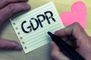 Gdpr. kavramsal fotoğraf genel veri koruma yönetmeliği gizlilik AB yasalarına uyum ahşap güzel aşk gösterilen metin işaret harita işaretleyici kalem sanat iş anılar siyah gölge rengi
