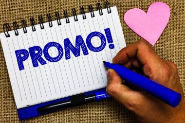 Promo motivasyonel ara gösterilen Not yazma. Reklam indirim özel teklif satış kalem kağıt fikirleri düşünceleri güzel güzel aşk Romantik hart mat Not defteri parçası vitrine iş fotoğraf