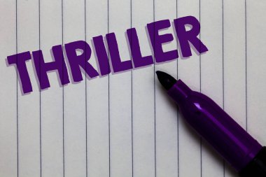 Gerilim gösterilen metin işareti. Fikirler düşünceler beyaz kağıt önemli siyah gölge kavramsal fotoğraf soğutma korkunç anlarda hayat film ve film kategori Not defteri marker kalem