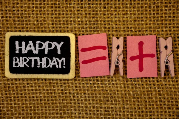Writing Obs Visar Happy Birthday Motiverande Samtal Företag Foto Skylta — Stockfoto