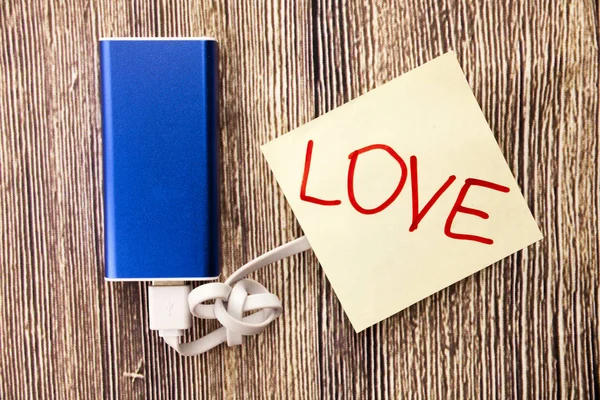 Sevgi dolu aile. Başka bir kişi bizim yakın ve sevgili olanlar hayvanlar için seviyoruz. Biriyle ebeveynler çocuklarını düşüyor.