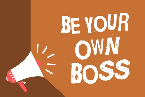 Uwaga Pisanie Wyświetlono Your Own Boss Biznes Zdjęcie Prezentujący Przedsiębiorczości — Zdjęcie stockowe