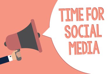 Kavramsal el zaman için sosyal medya gösterilen yazma. İş konular haber tartışırken metin yeni arkadaşlar toplantı fotoğraf ve film Recall metin sosyal haber hoparlör duyuru farkındalık hatırlıyorum