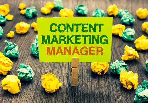 Word Writing Text Content Marketing Manager Businesskonzept Dafür Wer Für — Stockfoto