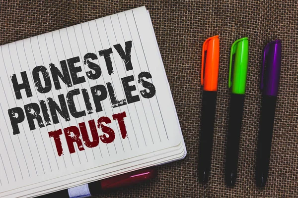 Text Sign Showing Honesty Principles Trust Conceptual Photo Believing Someone — Stock Photo, Image