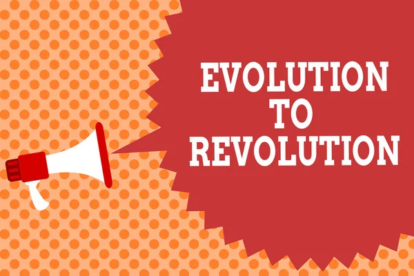 Escribiendo Una Nota Que Muestra Evolution Revolution Foto Negocios Mostrando — Foto de Stock