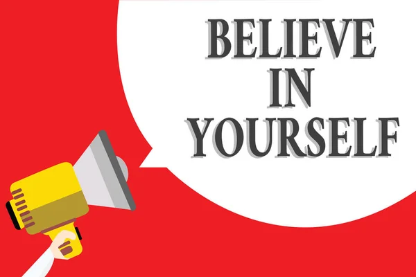 Word Writing Text Believe Yourself Geschäftskonzept Zur Förderung Des Selbstbewusstseins — Stockfoto