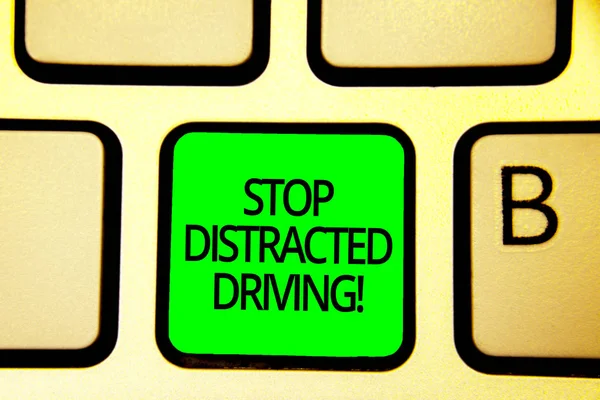 Schrijven Van Notitie Weergegeven Stop Distracted Driving Zakelijke Foto Presentatie — Stockfoto