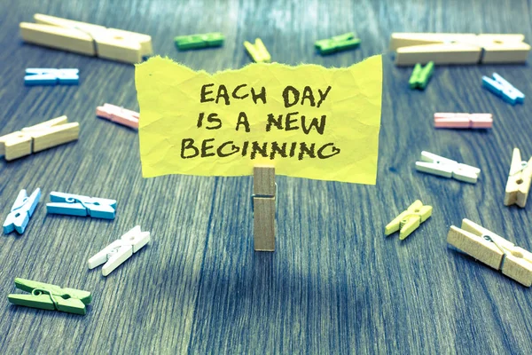 Handwriting Text Each Day New Beginning Concept Meaning Every Morning — Stockfoto