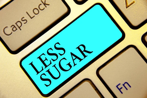 Írásbeli Megjegyzés Mutatja Kevesebb Cukrot Üzleti Fénykép Bemutató Kisebb Mennyiségű — Stock Fotó