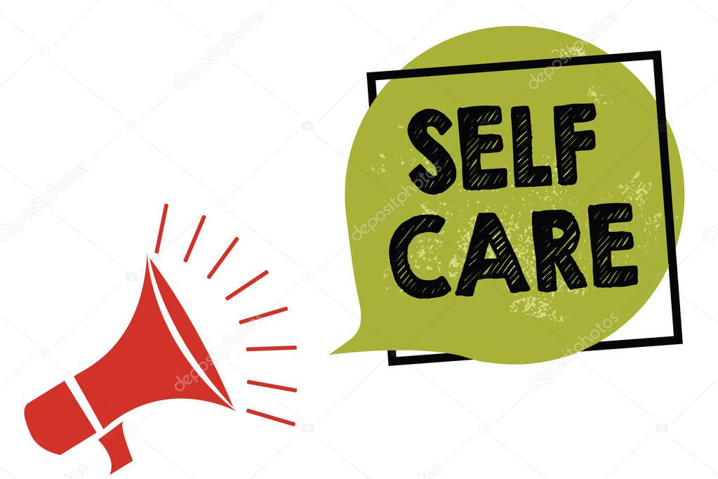 Text sign showing Self Care. Conceptual photo Give comfort to your own body without professional consultant Megaphone loudspeaker speaking loud screaming frame green speech bubble