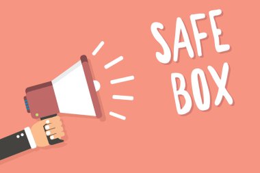 Kasa gösterilen metin işareti. Kavramsal fotoğraf küçük bir yapı nerede önemli veya değerli şeyler adam yüksek sesle konuşan megafon hoparlör pembe arka plan iletisi tutan